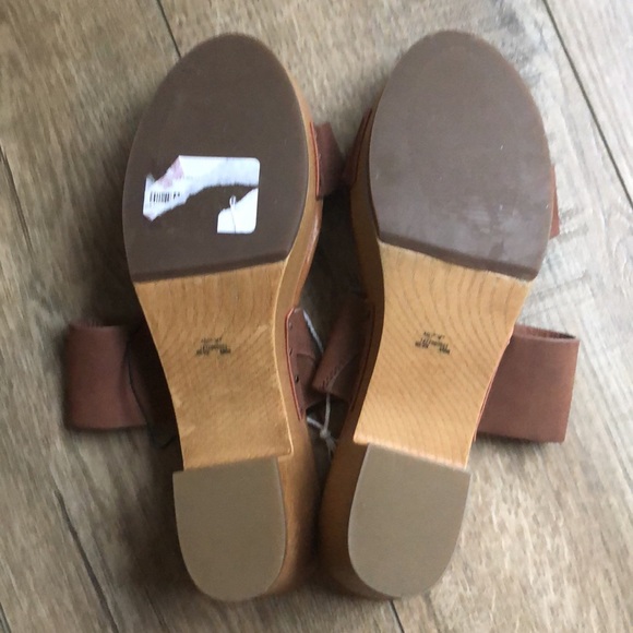 NWT American Eagle Outfitters Platform Sandals Brown Size 8 - Picture 4 of 7